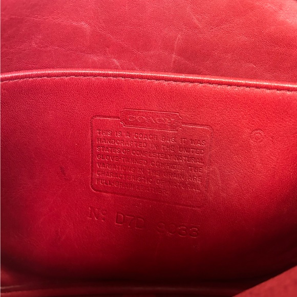 Vintage Coach Ergo Hobo in Cherry Red, Authentic Leather - Picture 9 of 11